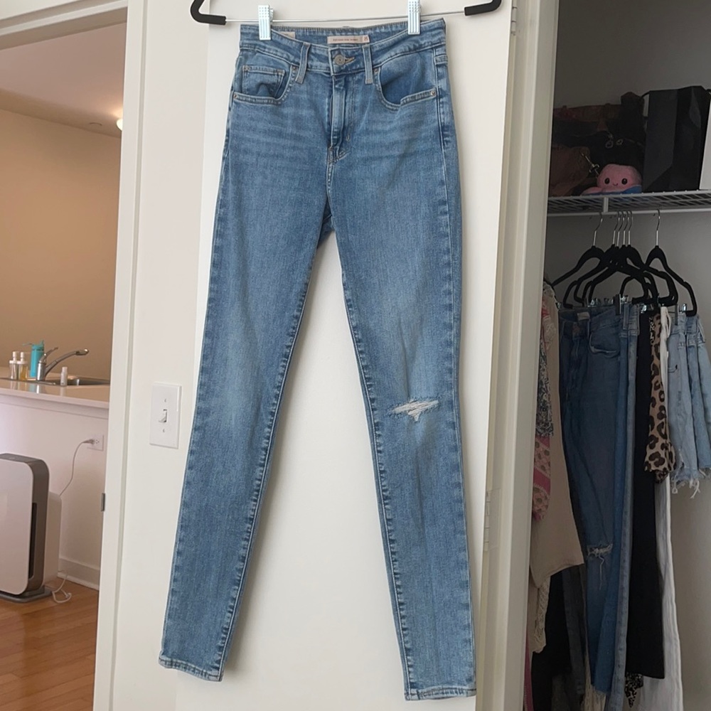 Levi High Rise Skinny - 721